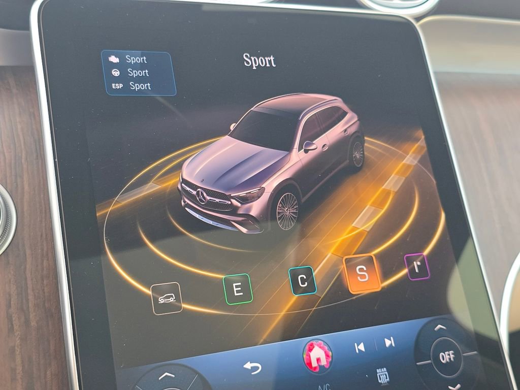 New 2026 Mercedes-Benz GLC 300 4MATIC image 34