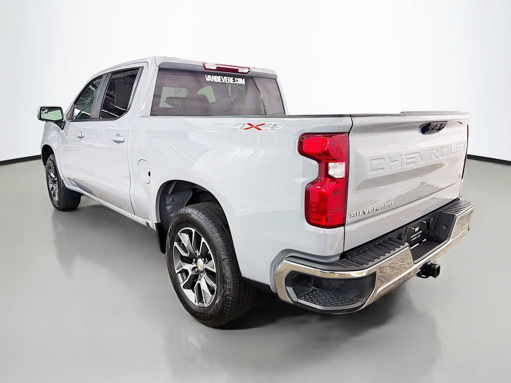 Used 2024 Chevrolet Silverado 1500 LT AWD/4WD image 7