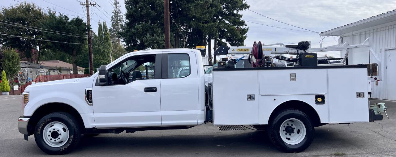 Used 2019 Ford F350 XL w/ XL Value Package image 5