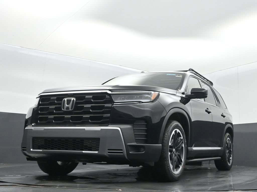New 2026 Honda Pilot Touring image 8