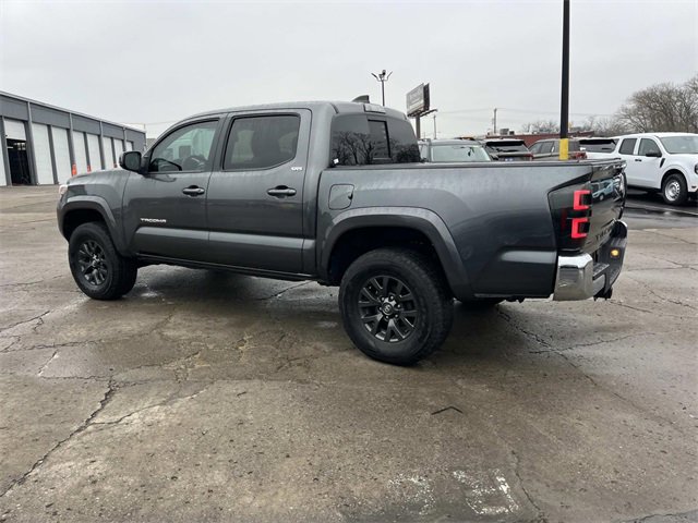 Used 2021 Toyota Tacoma SR5 image 7