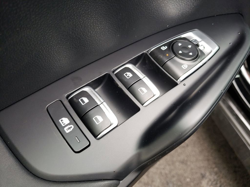 New 2026 Kia K5 LXS FWD image 16