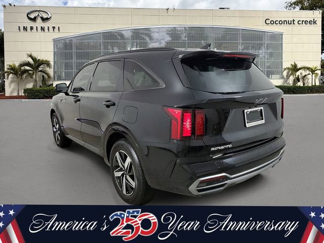 Used 2023 Kia Sorento S FWD image 4