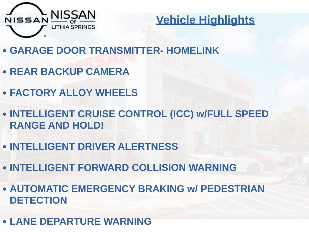 Used 2023 Nissan Kicks SR w/ Interior Electronics Package FWD image 12