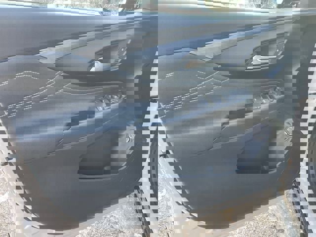 New 2026 Buick Envista Sport Touring w/ Studio Series image 17