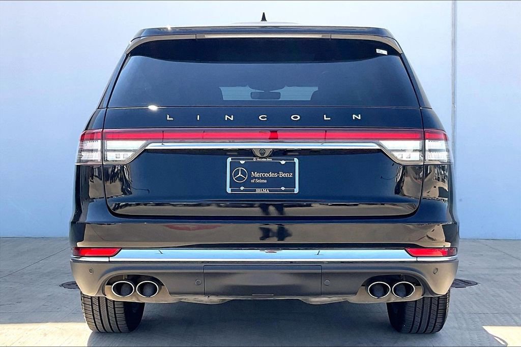 Used 2021 Lincoln Aviator Reserve w/ Elements Package Plus image 4