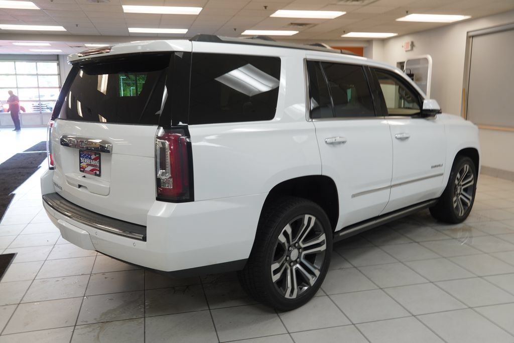Certified 2018 GMC Yukon Denali w/ Open Road Package AWD/4WD image 13