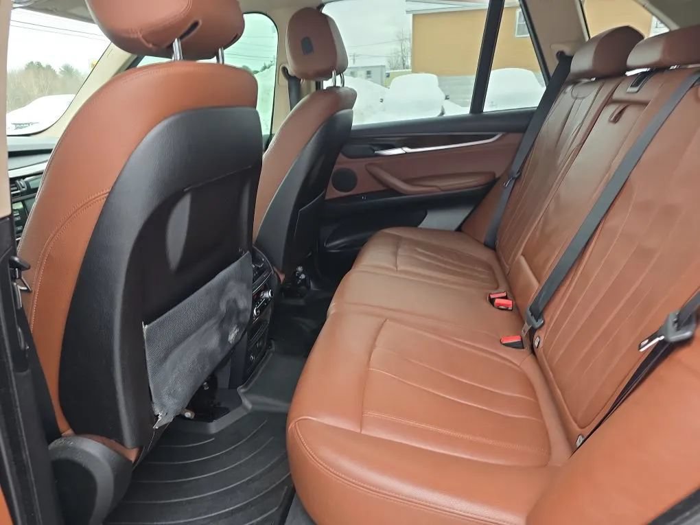 Used 2015 BMW X5 xDrive35i AWD/4WD image 9