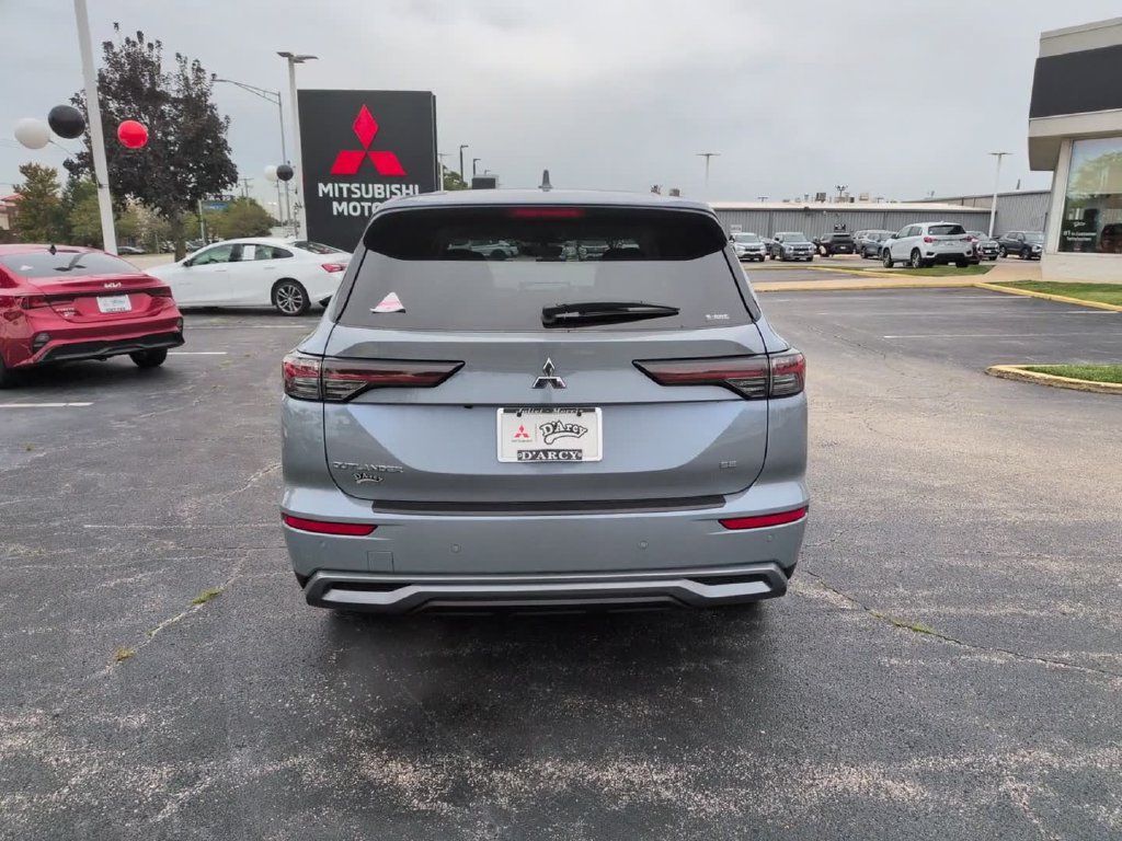 New 2026 Mitsubishi Outlander SE AWD/4WD image 8