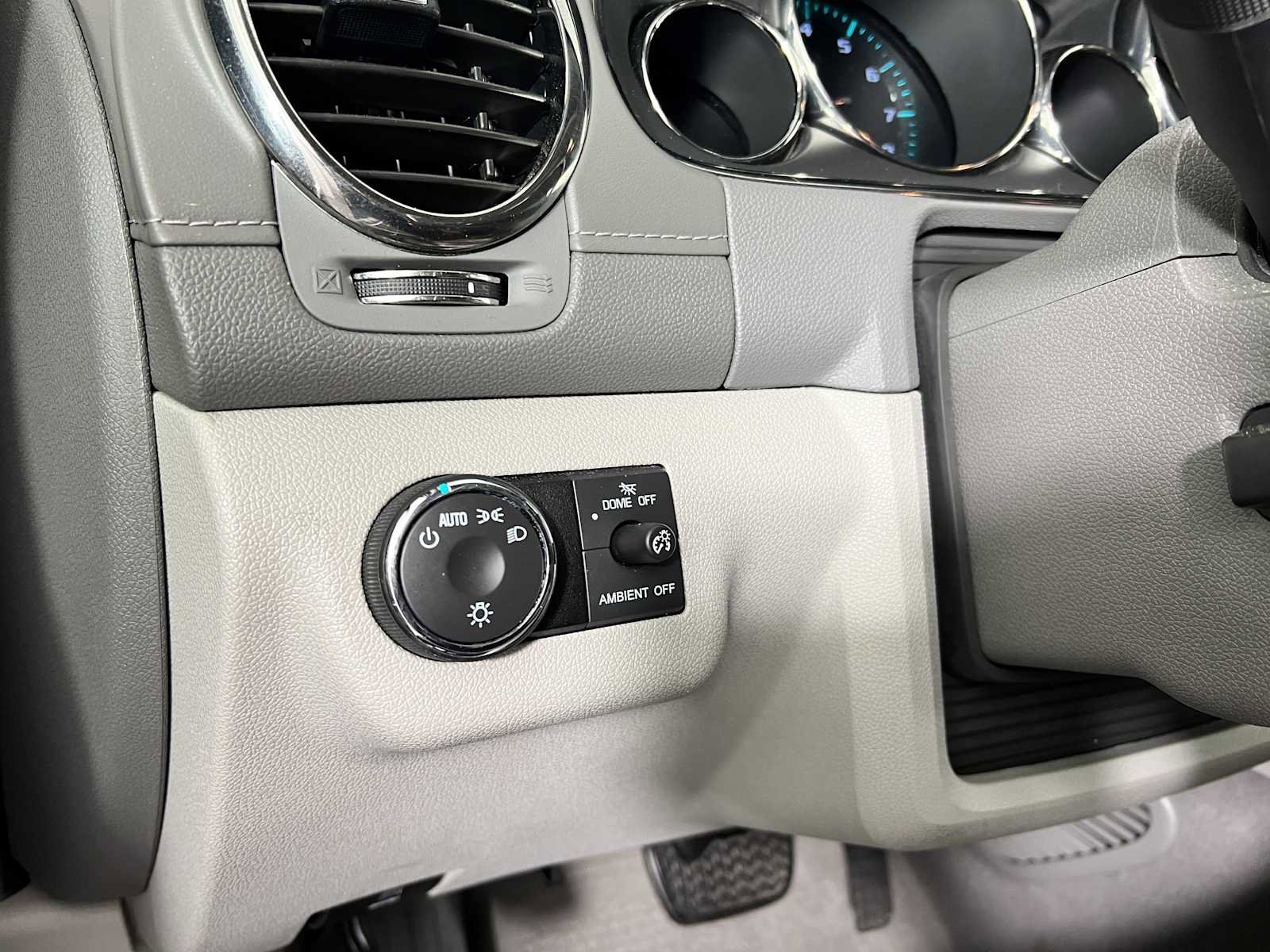 Used 2017 Buick Enclave Premium w/ Trailering Package image 34