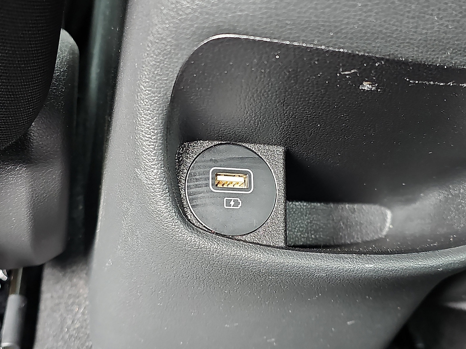 Used 2023 Hyundai Kona SEL image 11