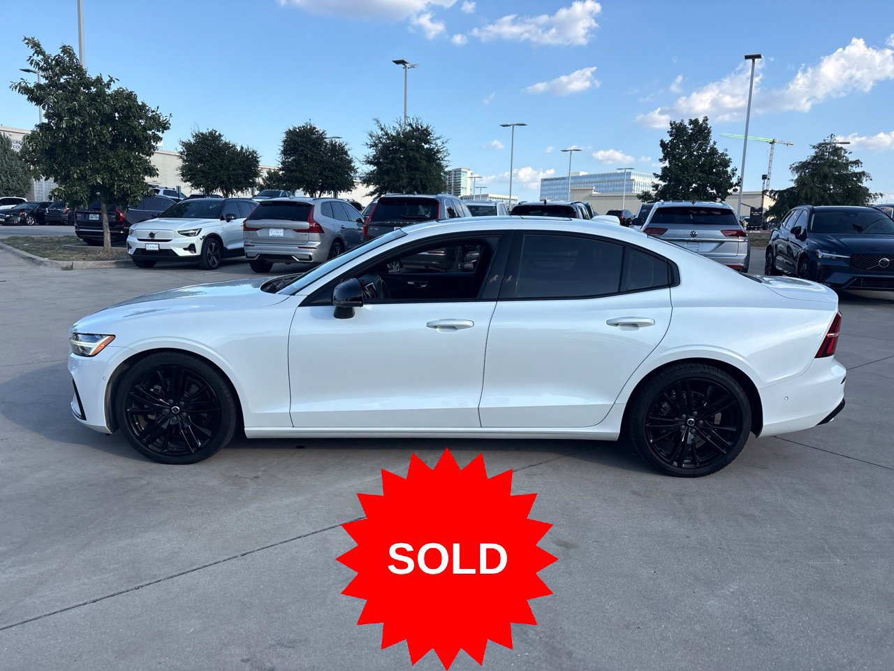 Certified 2024 Volvo S60 B5 Plus w/ Climate Package AWD/4WD image 10