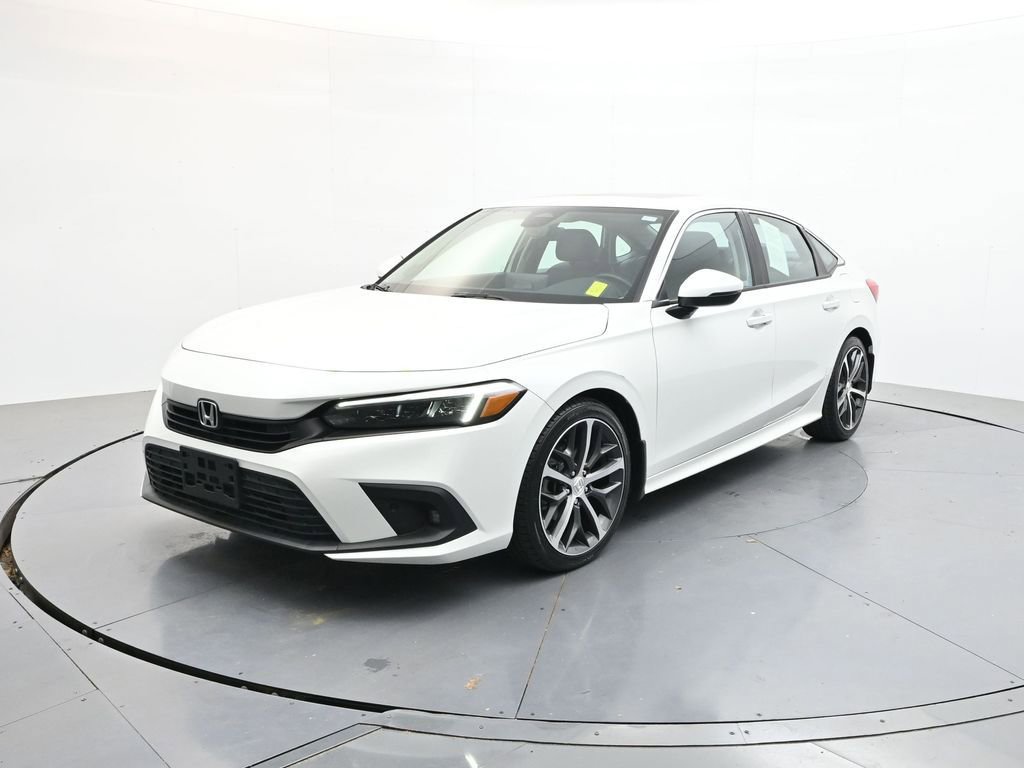 Used 2023 Honda Civic Touring image 3