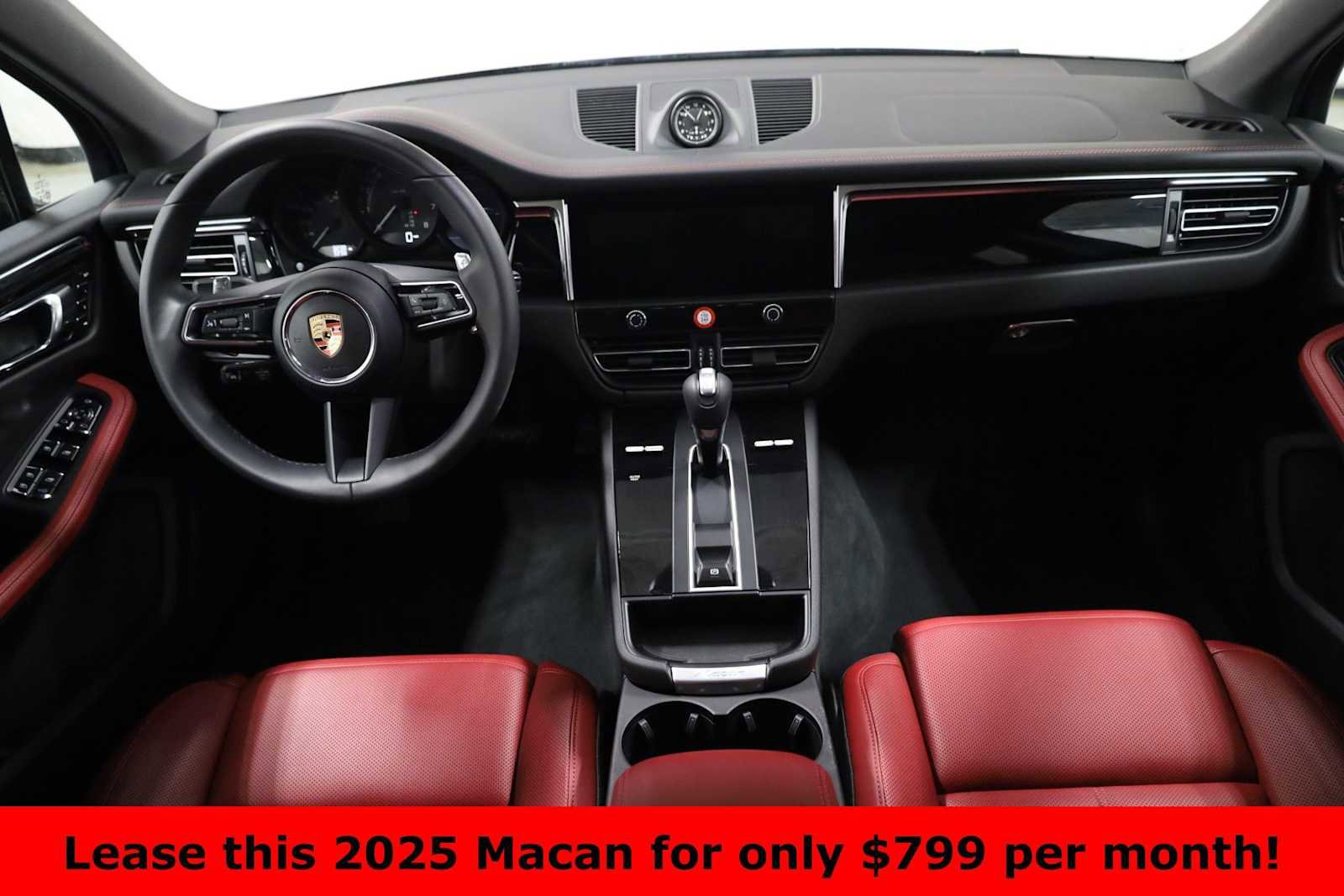 Certified 2025 Porsche Macan image 26