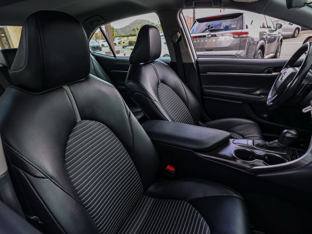 Used 2023 Toyota Camry SE image 20