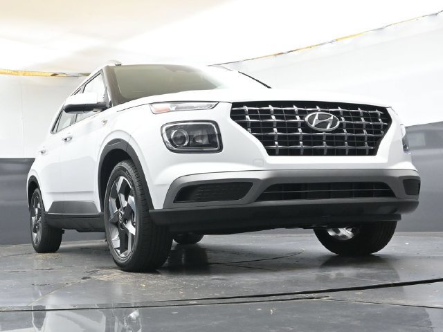 New 2026 Hyundai Venue SEL FWD image 45