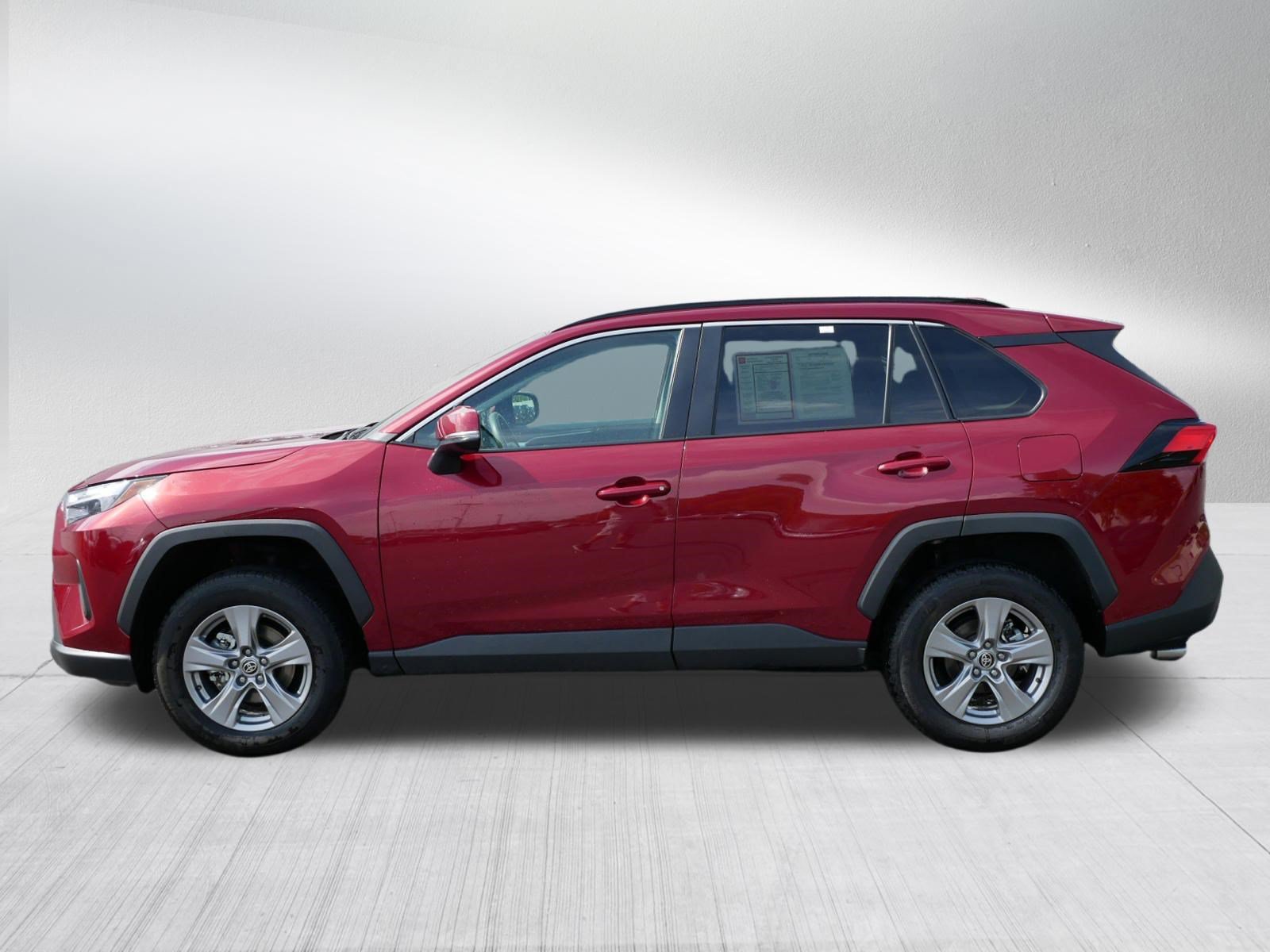 Certified 2025 Toyota RAV4 XLE AWD/4WD image 4