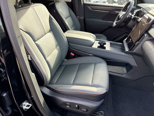 New 2026 GMC Acadia AT4 w/ Super Cruise Package AWD/4WD image 25