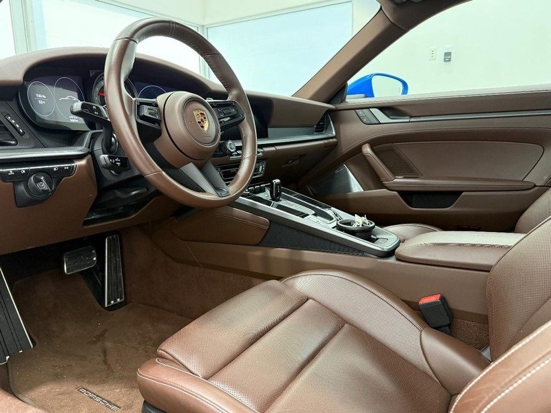 Certified 2022 Porsche 911 Carrera 4S w/ Premium Package image 4