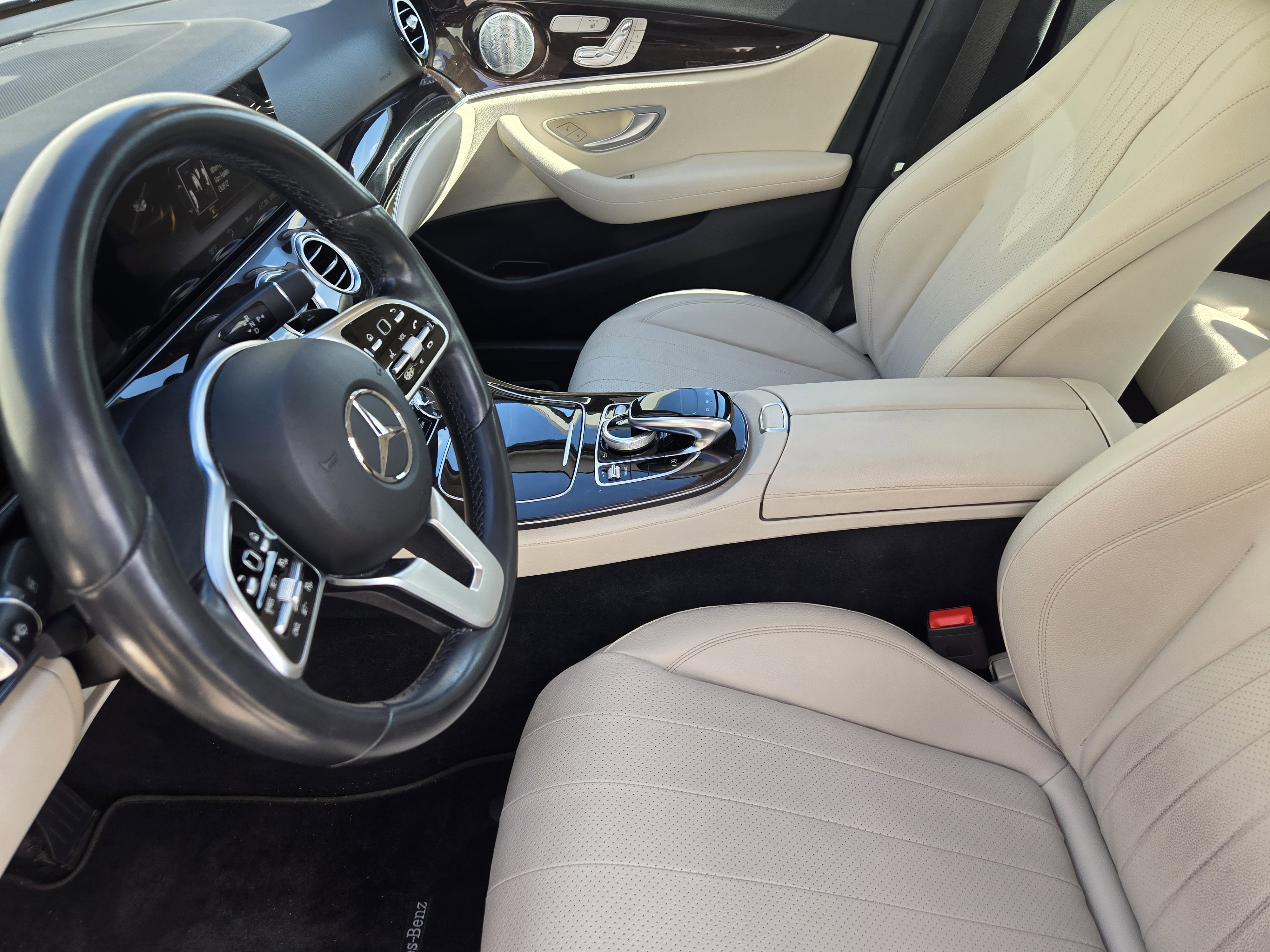 Used 2020 Mercedes-Benz E 450 4MATIC Sedan image 16