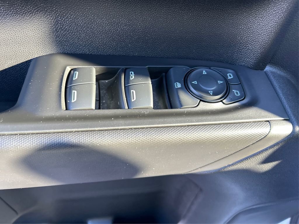 Used 2025 GMC Sierra 1500 Pro w/ Convenience Package image 33