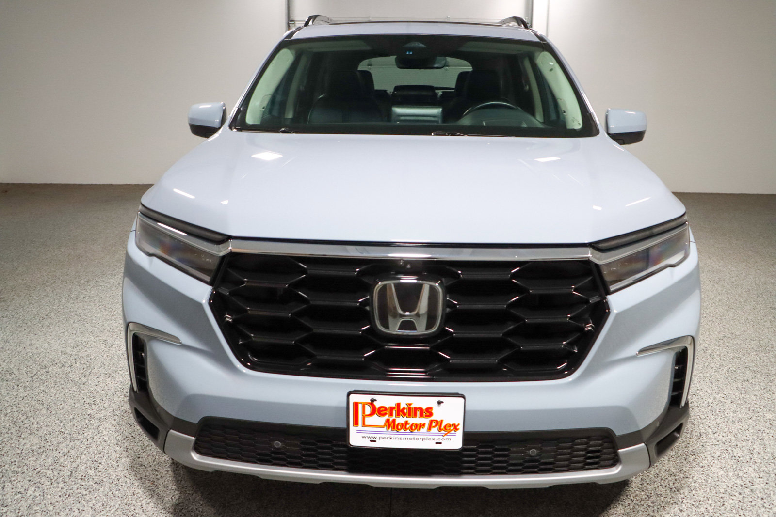 Used 2025 Honda Pilot Elite image 4