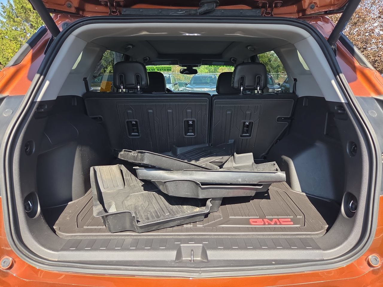Used 2019 GMC Terrain SLT w/ Preferred Package FWD image 25