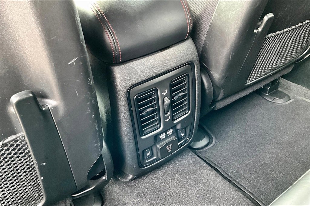 Used 2023 Dodge Durango GT image 33