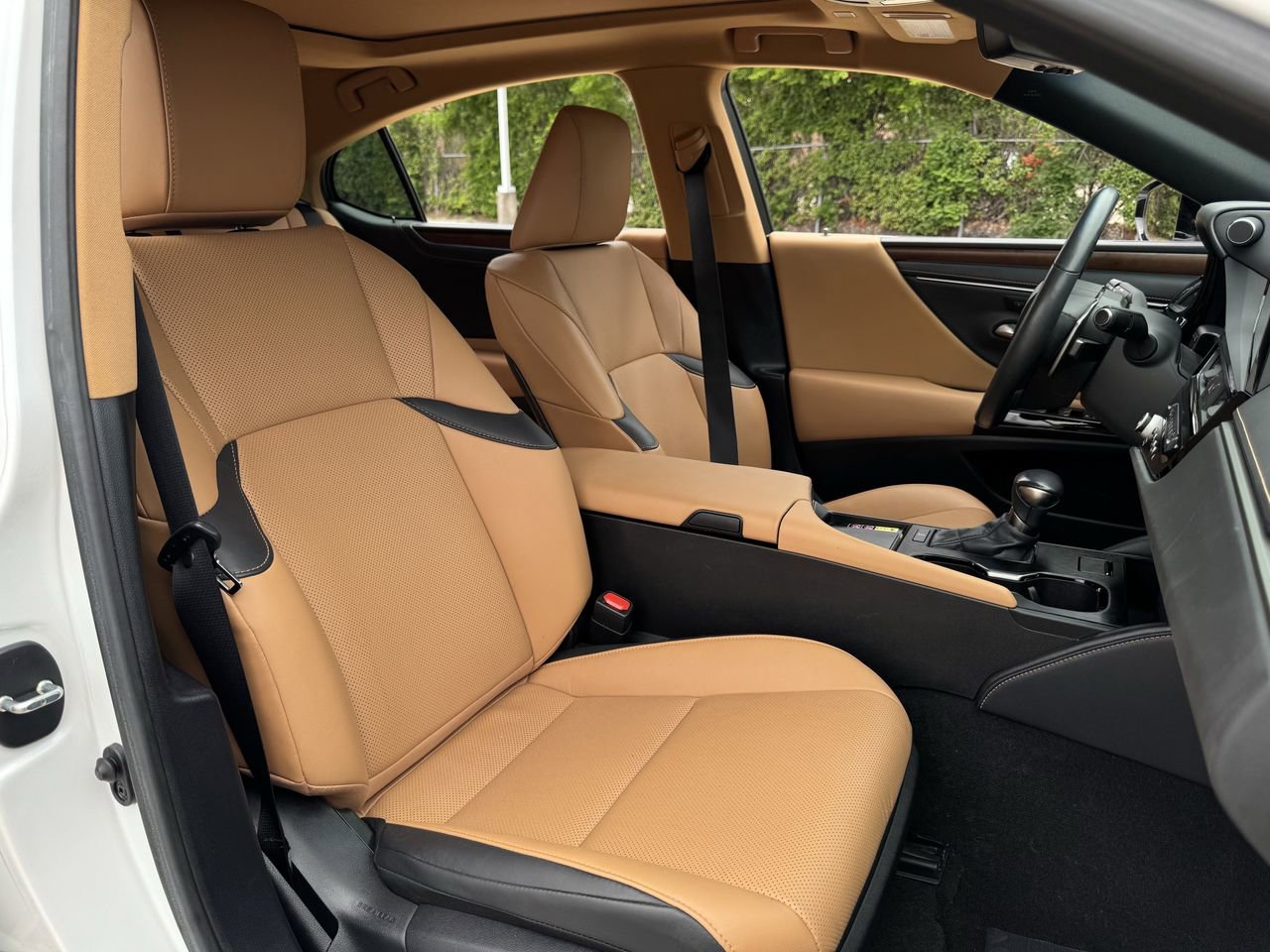 Used 2023 Lexus ES 350 w/ Premium Package FWD image 27