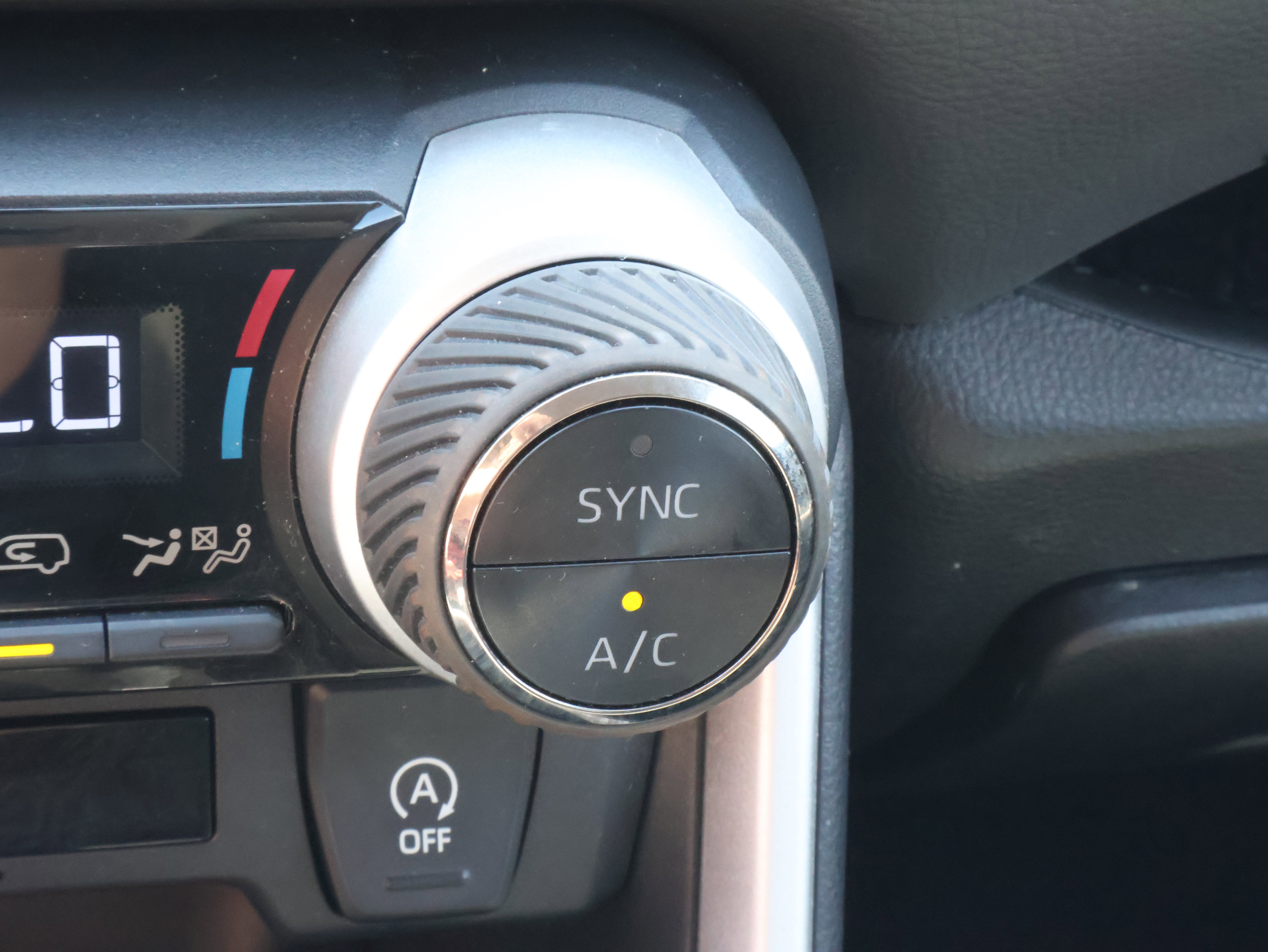 Used 2022 Jeep Compass Latitude w/ Convenience Group image 39