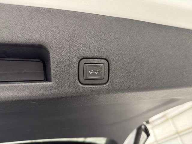Certified 2025 Buick Enclave Sport Touring w/ Super Cruise Package image 16