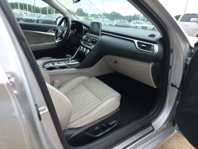 Used 2019 Genesis G70 3.3T Advanced RWD image 12