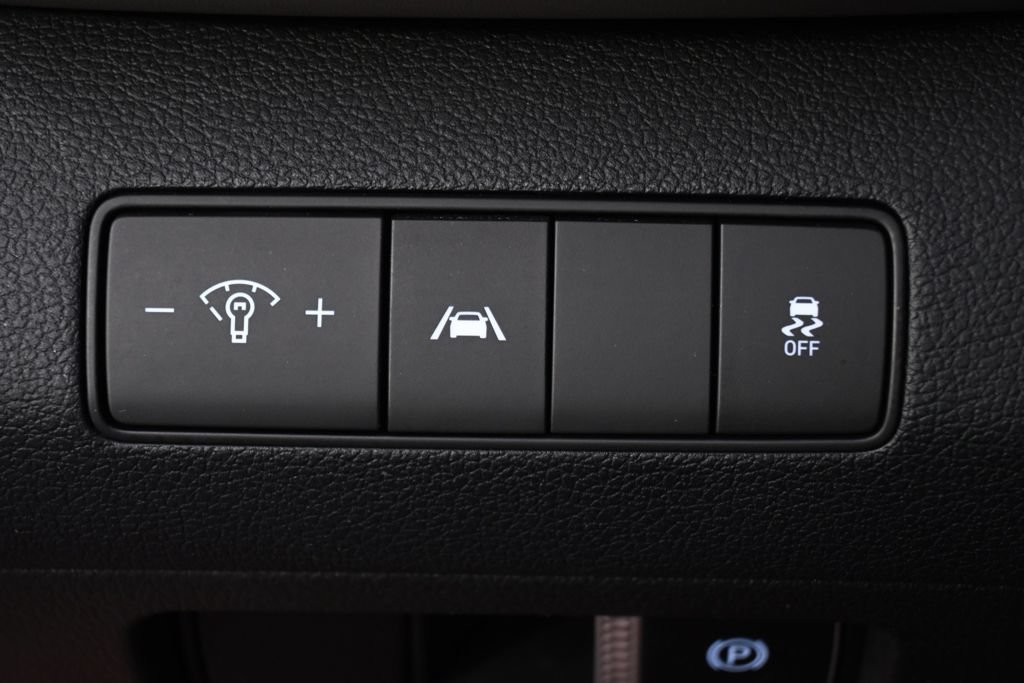 Used 2023 Hyundai Santa Fe SE AWD/4WD image 24