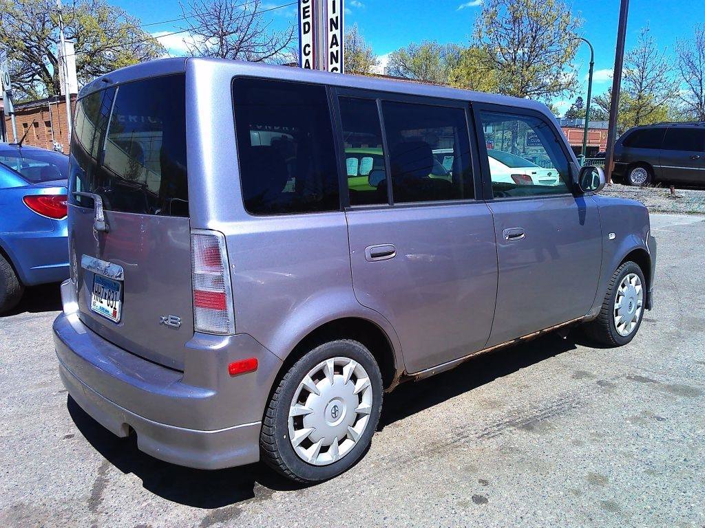 Used 2006 Scion xB FWD image 6