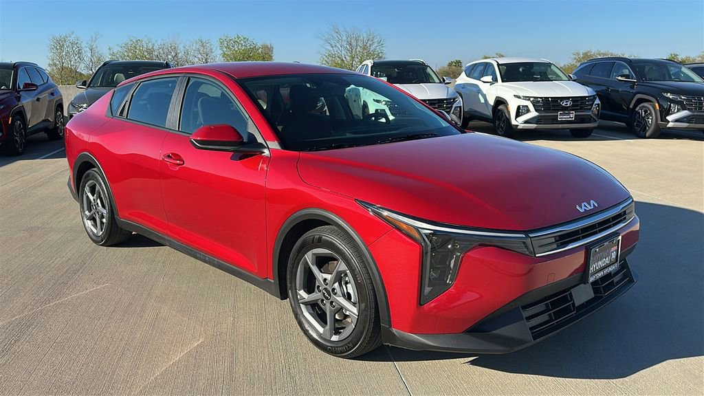 Used 2025 Kia K4 LXS FWD image 14