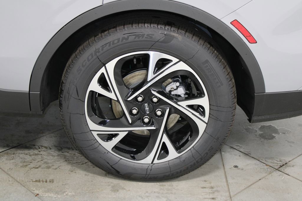 New 2026 Lincoln Nautilus Premier w/ Equipment Group 102A image 17