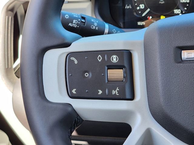 Used 2024 Land Rover Defender 130 S image 27