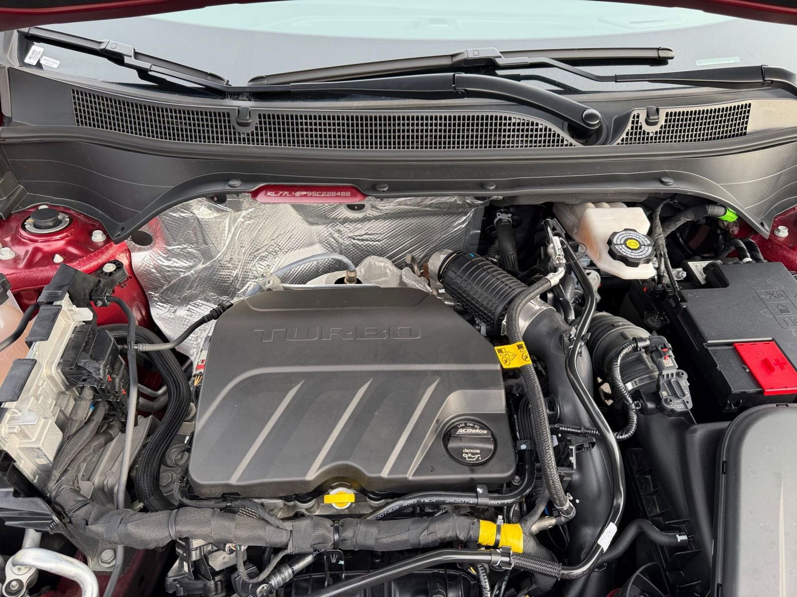 Used 2025 Chevrolet Trax LT image 30