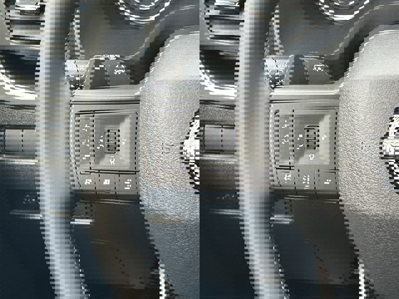 New 2026 Nissan Rogue SV FWD image 26