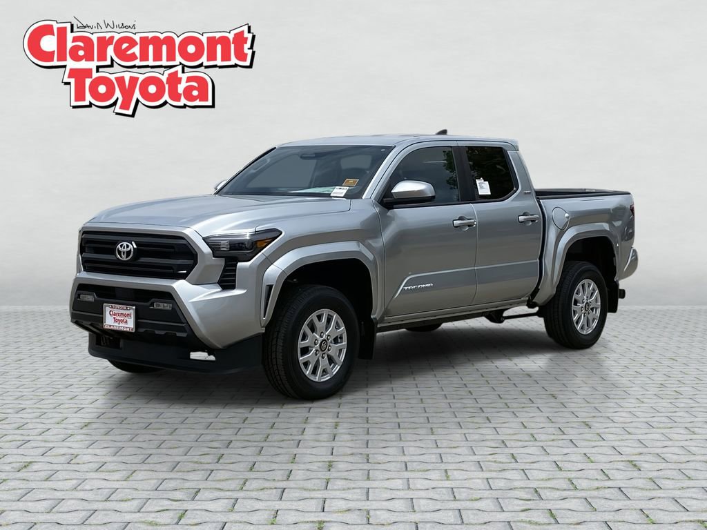 Certified 2025 Toyota Tacoma SR5 AWD/4WD image 1