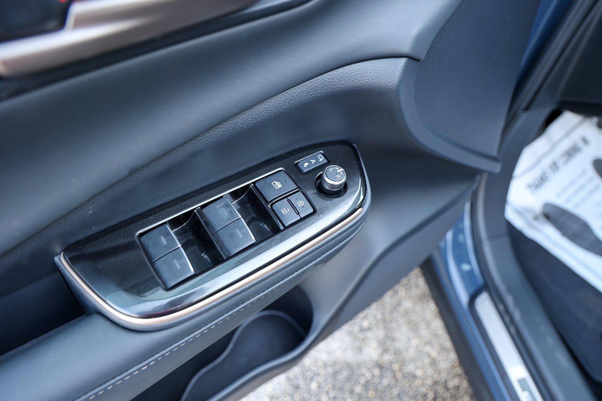 Used 2025 Toyota Crown Platinum image 32