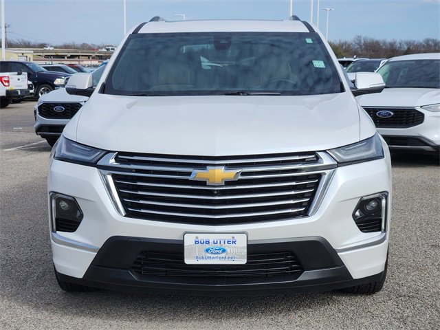 Used 2023 Chevrolet Traverse Premier image 2