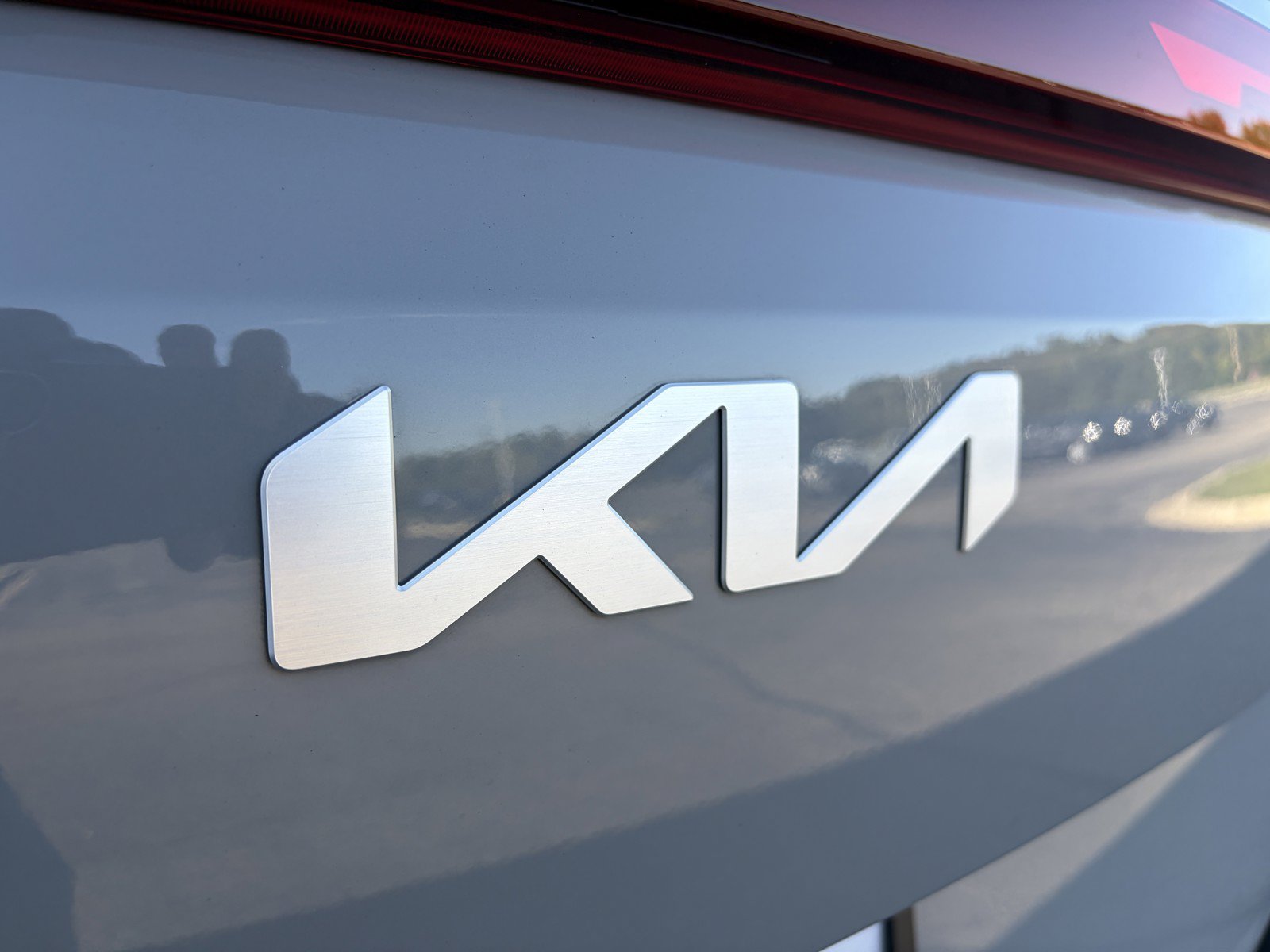 Used 2026 Kia Carnival EX FWD image 29