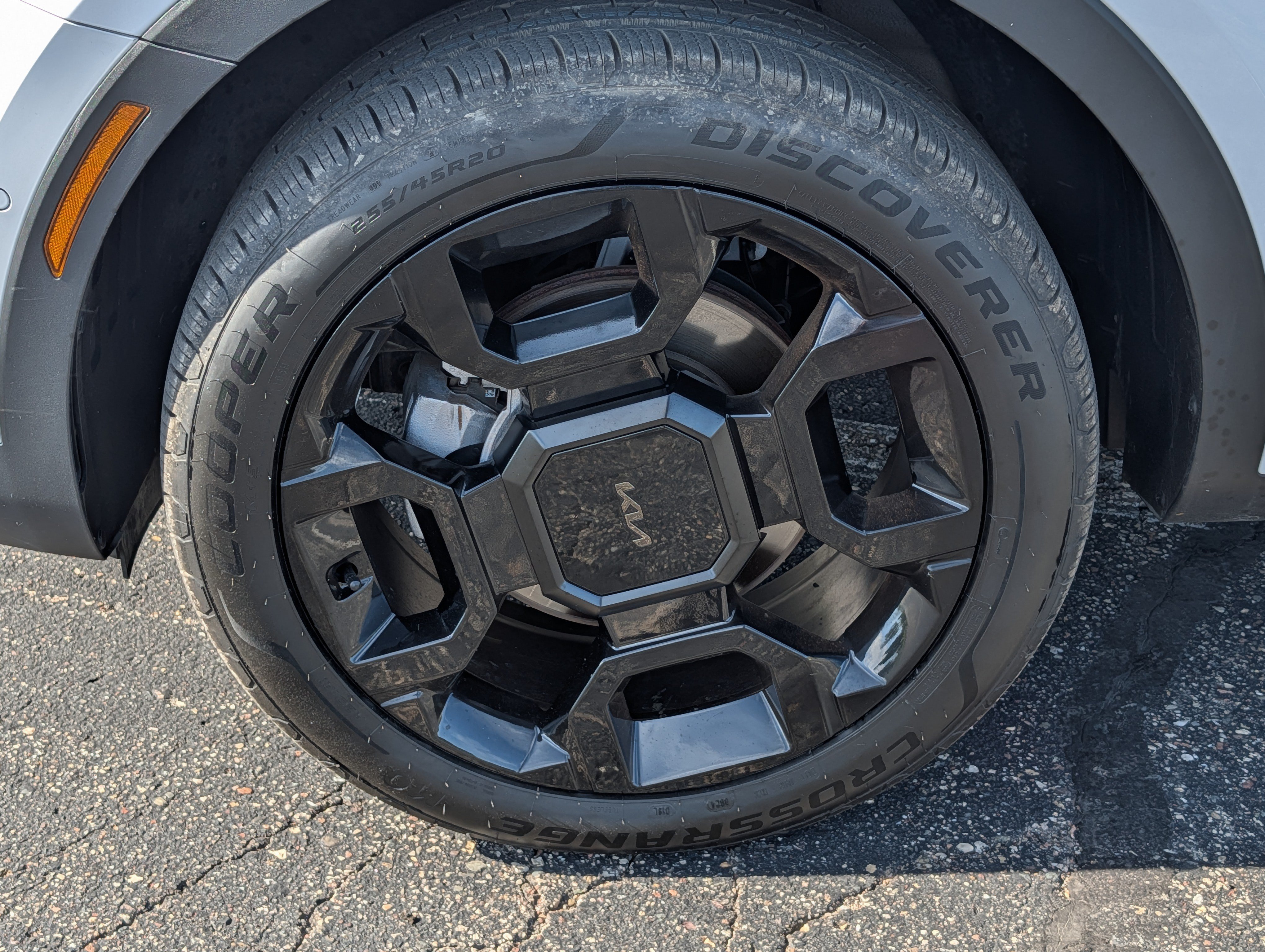 Certified 2025 Kia Sorento SX AWD/4WD image 15