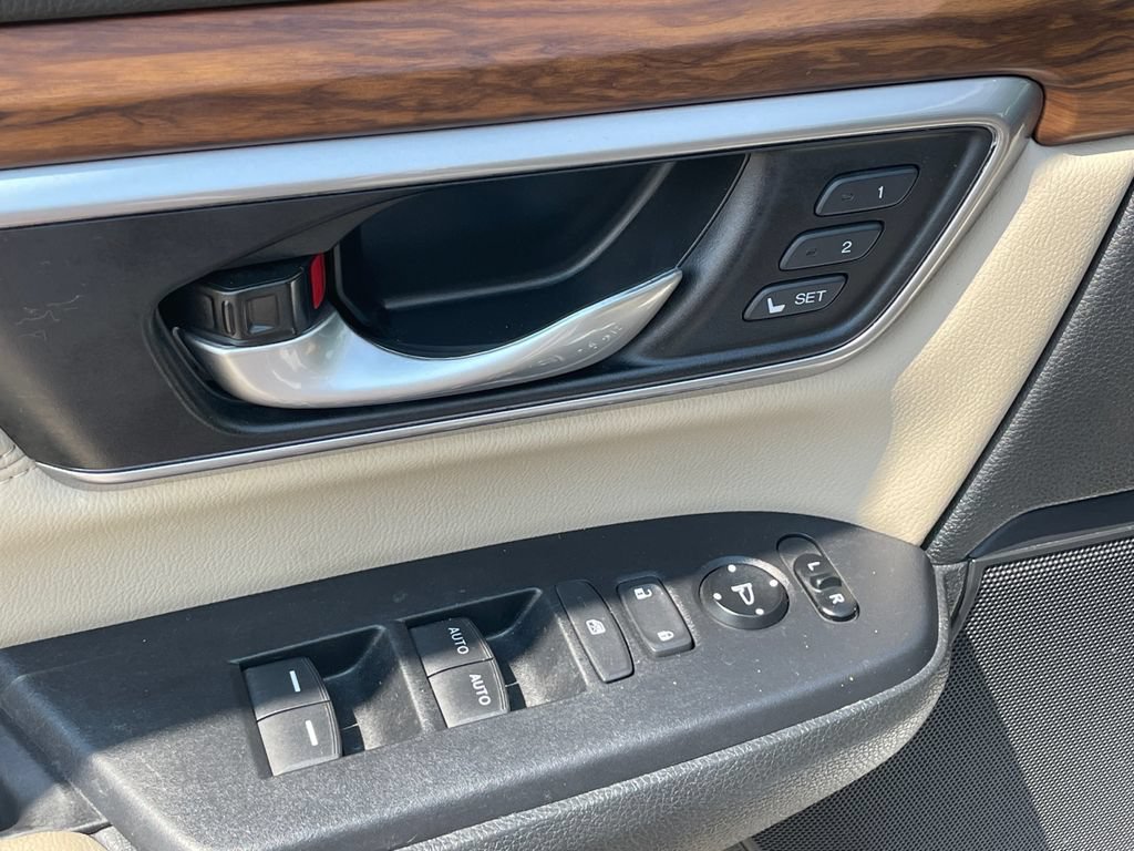 Used 2021 Honda CR-V Touring image 23
