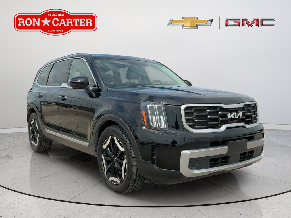 Used 2023 Kia Telluride S w/ S Sunroof Package FWD image 1
