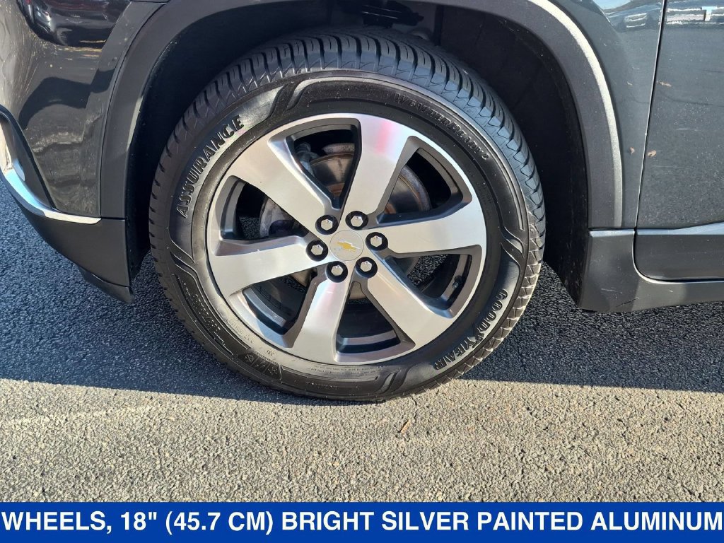 Used 2020 Chevrolet Traverse LT w/ LT Premium Package AWD/4WD image 11