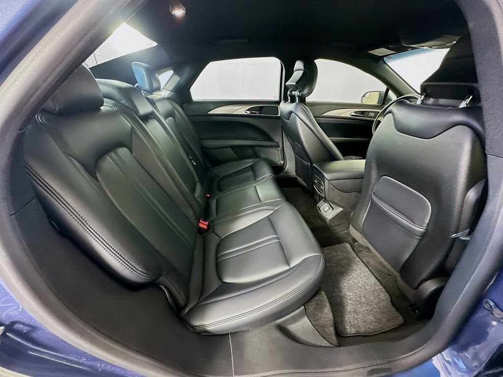 Used 2018 Lincoln MKZ Premiere FWD image 26