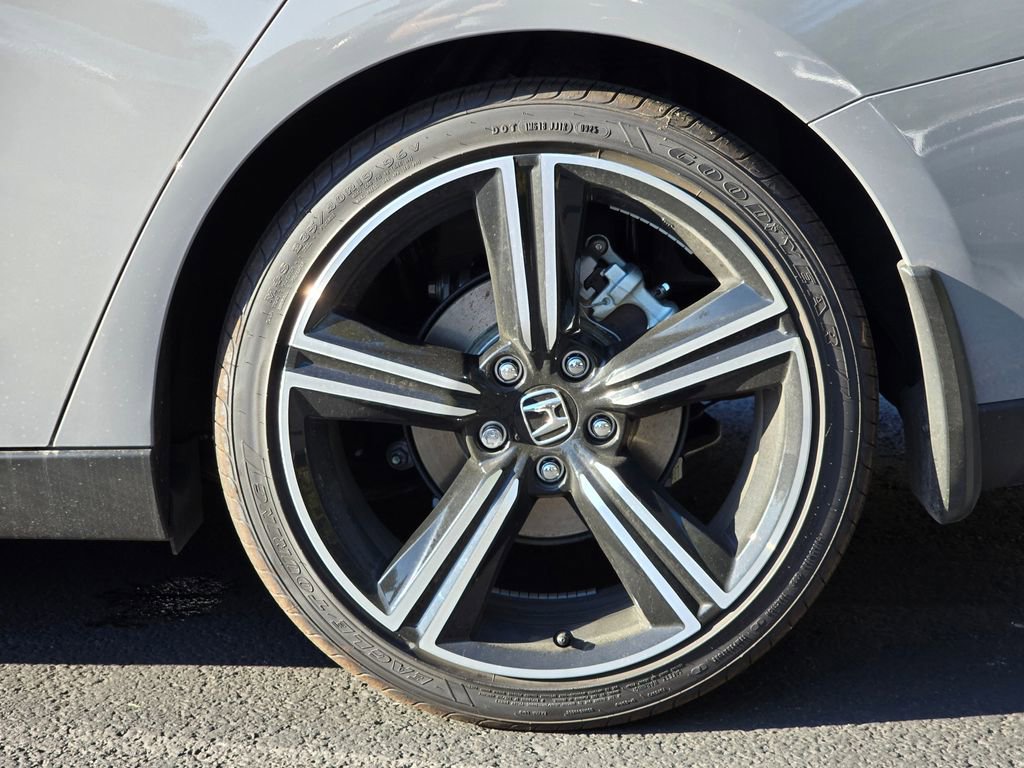 Certified 2025 Honda Accord Sport image 28