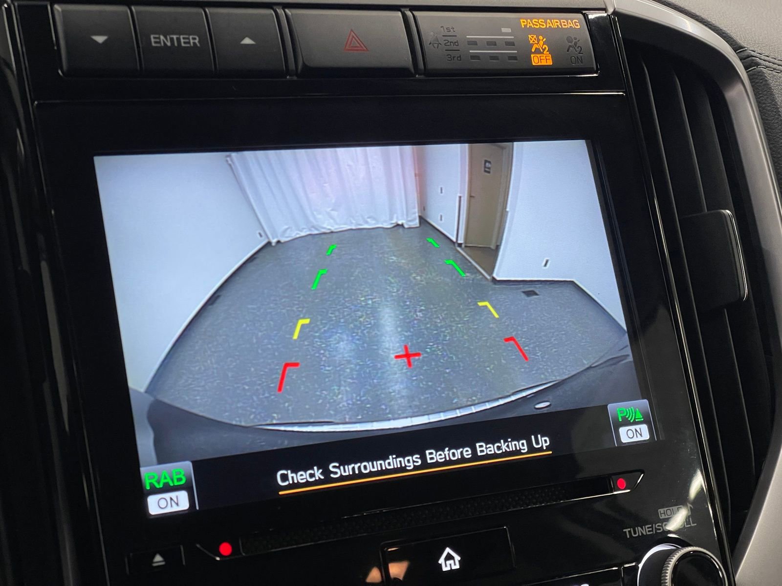 Used 2021 Subaru Ascent Limited w/ Technology Package image 16